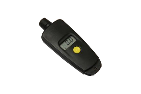 Digital tire pressure gauge